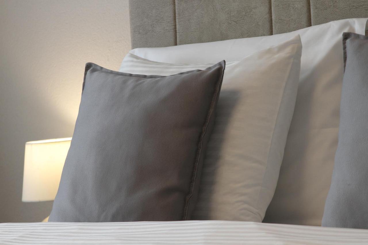 Gjakova Hotel Driada מראה חיצוני תמונה