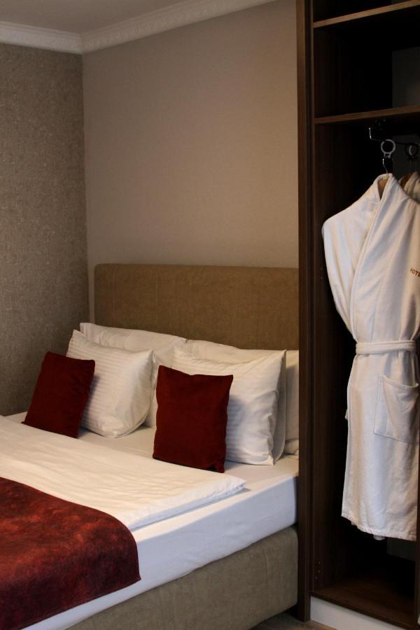 Gjakova Hotel Driada מראה חיצוני תמונה