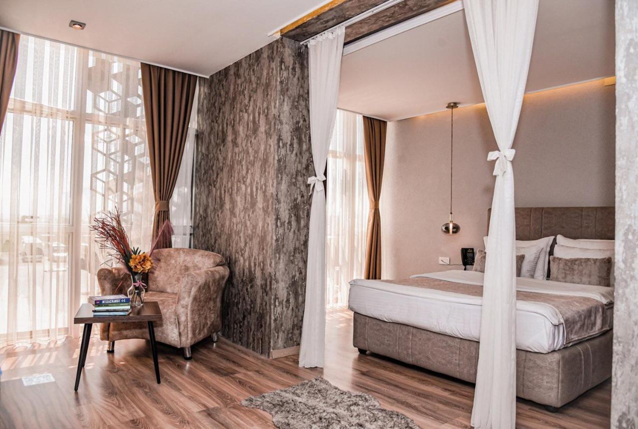 Gjakova Hotel Driada מראה חיצוני תמונה
